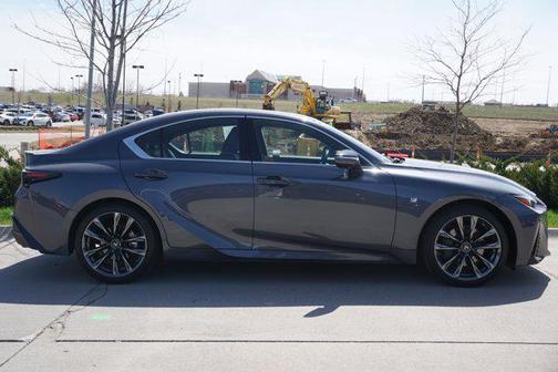 2022 Lexus IS 350 Base