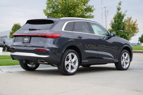 2025 Audi Q5 Premium Plus