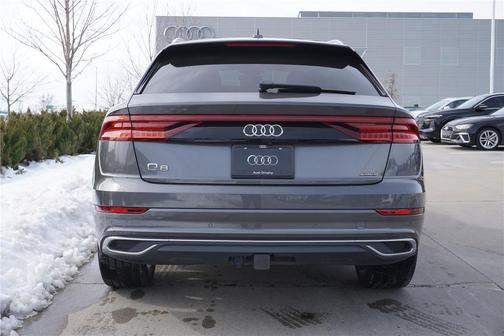 2021 Audi Q8 55 Premium Plus