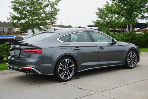 2022 Audi S5 Premium Plus TFSI quattro Tiptronic