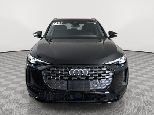 2025 Audi Q5 Premium TFSI quattro S tronic