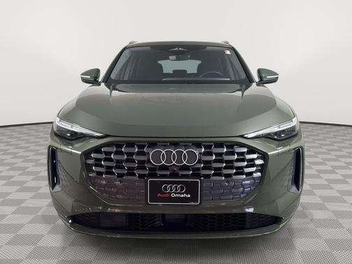 District Green Metallic 2025 Audi Q5 Premium Plus TFSI quattro S tronic