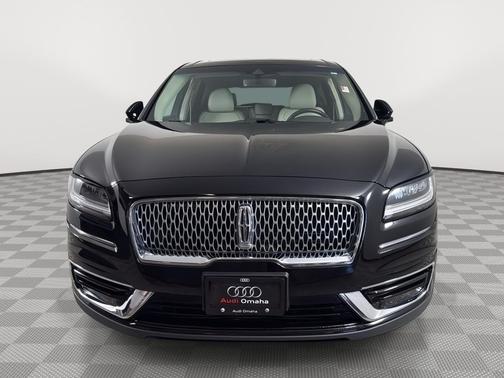 Infinite Black Metallic 2019 Lincoln Nautilus Reserve