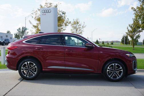 2025 Audi Q5 Prestige TFSI quattro S tronic