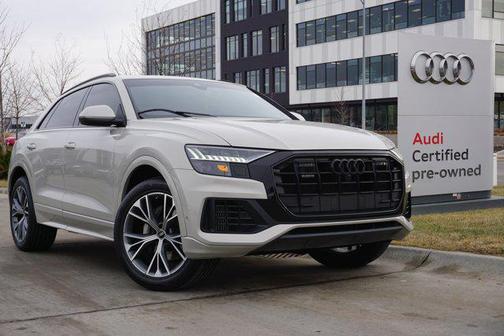 2023 Audi Q8 55 Premium