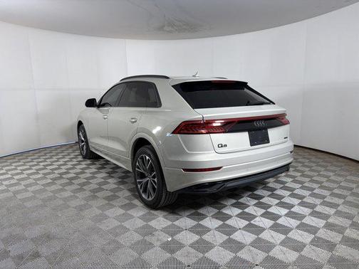 2023 Audi Q8 55 Premium