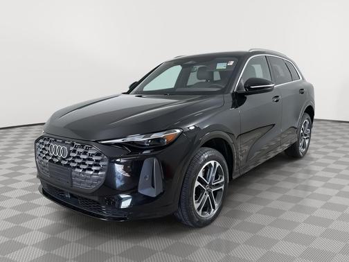 2025 Audi Q5 Premium TFSI quattro S tronic