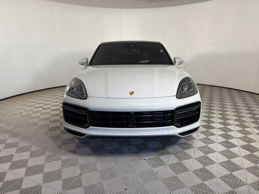 2022 Porsche Cayenne Turbo