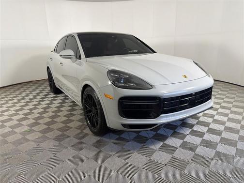 2022 Porsche Cayenne Turbo