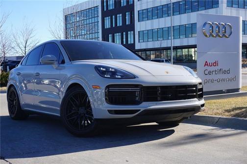 2022 Porsche Cayenne Turbo