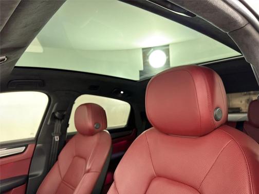 2022 Porsche Cayenne Turbo