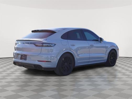2022 Porsche Cayenne Turbo