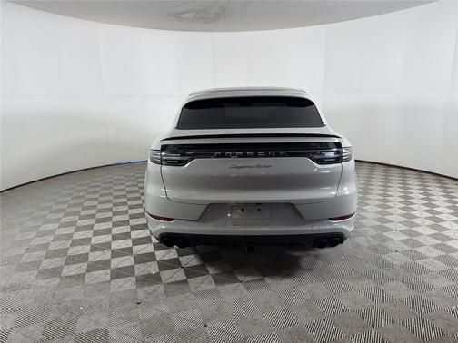 2022 Porsche Cayenne Turbo