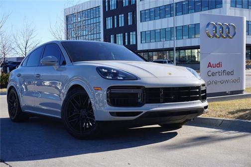 2022 Porsche Cayenne Turbo