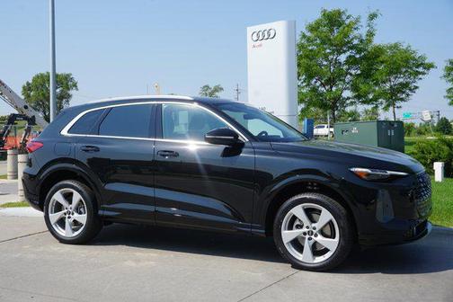 2025 Audi Q5 Premium Plus