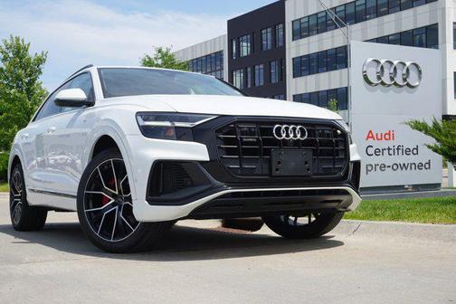 2020 Audi Q8 55 Premium Plus