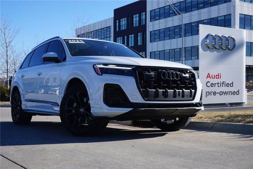 2025 Audi Q7 45 Premium Plus