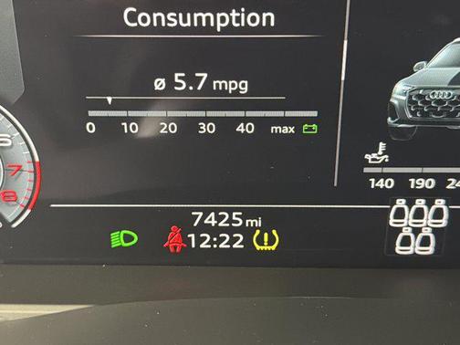 2025 Audi Q7 45 Premium Plus