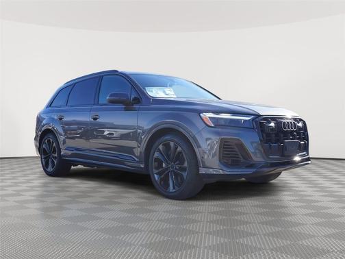 2026 Audi Q7 55 Premium Plus