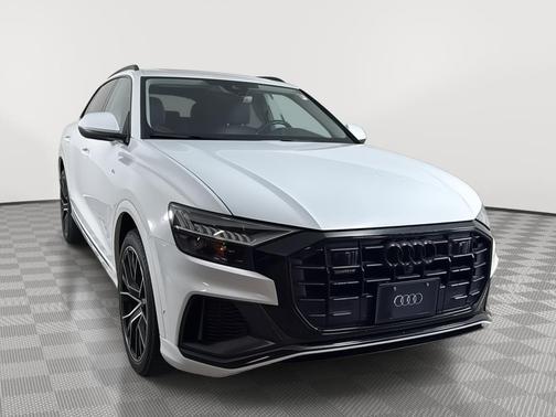 Glacier White Metallic 2021 Audi Q8 55 Premium Plus