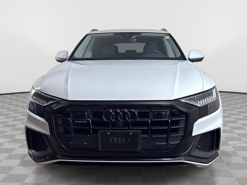 Glacier White Metallic 2021 Audi Q8 55 Premium Plus
