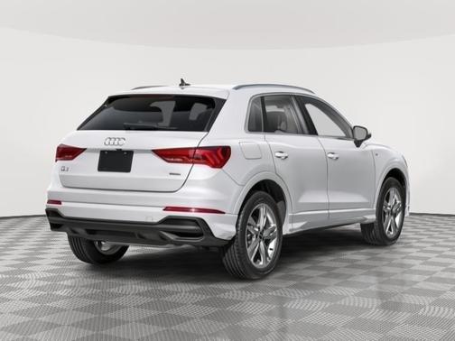 2025 Audi Q3 45 S line Premium Plus