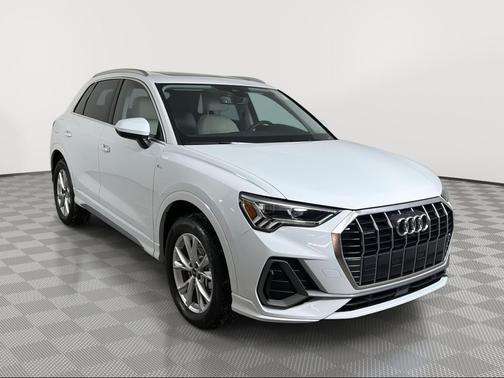 2025 Audi Q3 45 S line Premium Plus