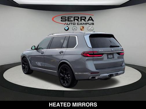 Skyscraper Grey Metallic 2026 BMW X7 xDrive40i