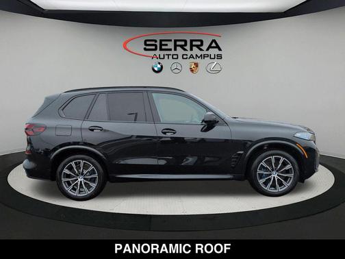 Black Sapphire Metallic 2026 BMW X5 M60i