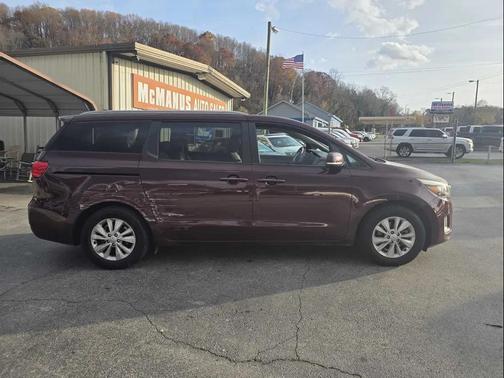 2015 Kia Sedona LX