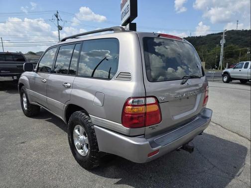 2001 Toyota Land Cruiser Base