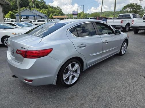2013 Acura ILX 2.0L Technology