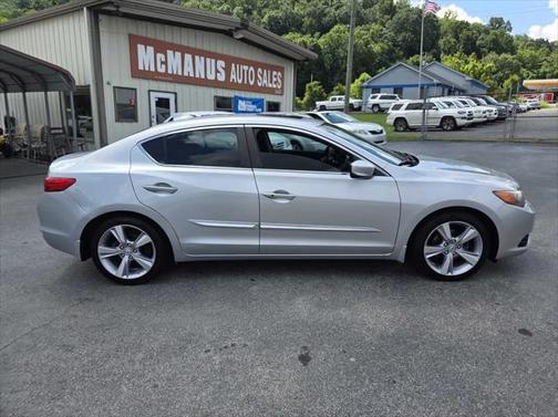 2013 Acura ILX 2.0L Technology