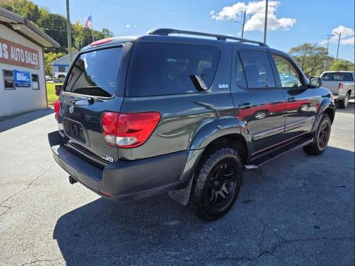 2006 Toyota Sequoia SR5