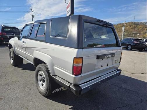 1989 Toyota 4Runner SR5 V6