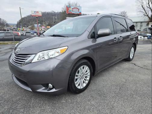 2015 Toyota Sienna XLE Premium