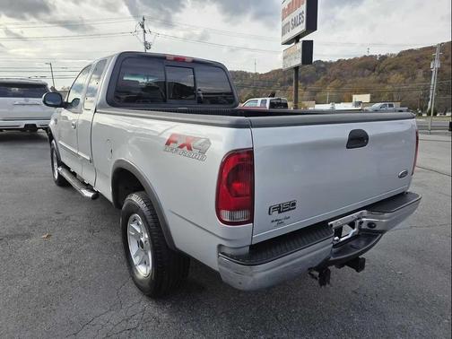 2003 Ford F-150 XLT SuperCab