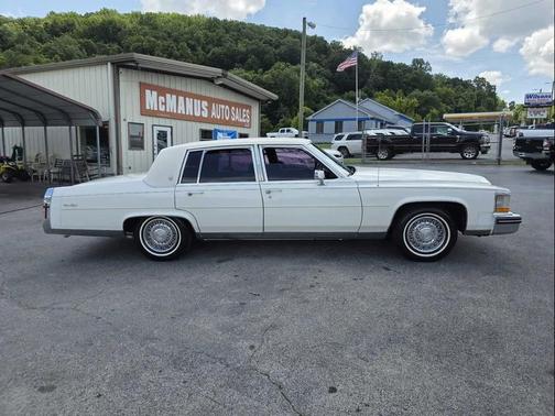 1985 Cadillac Fleetwood Brougham