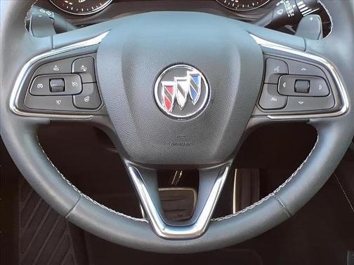 2022 Buick Envision FWD Essence