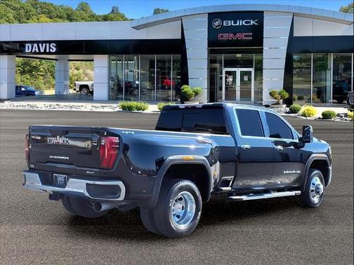 2024 GMC Sierra 3500 SLT