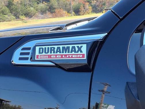 2024 GMC Sierra 3500 SLT