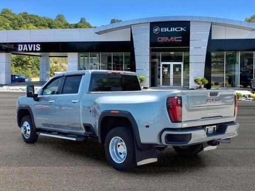 Sterling Metallic 2024 GMC Sierra 3500 Denali