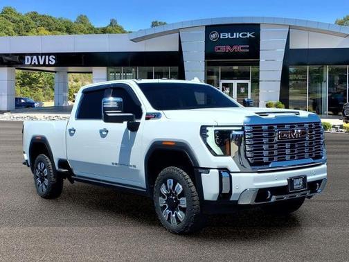 Summit White 2024 GMC Sierra 2500 Denali