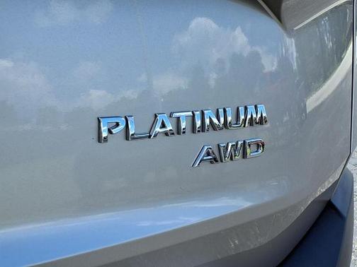 2022 Nissan Rogue Platinum