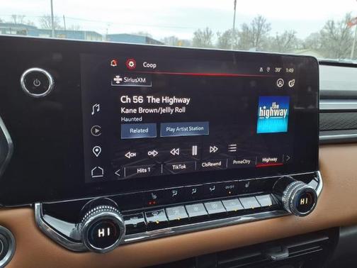 Onyx Black 2023 GMC Canyon AT4