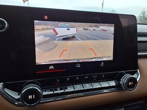 Onyx Black 2023 GMC Canyon AT4