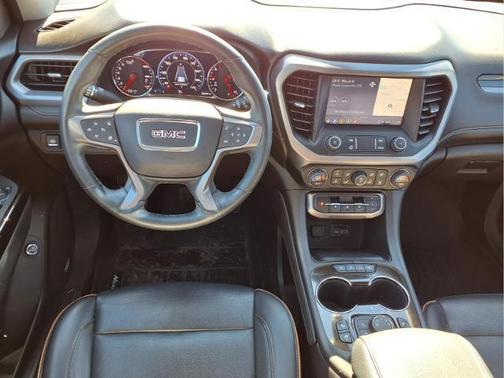 2023 GMC Acadia AWD AT4