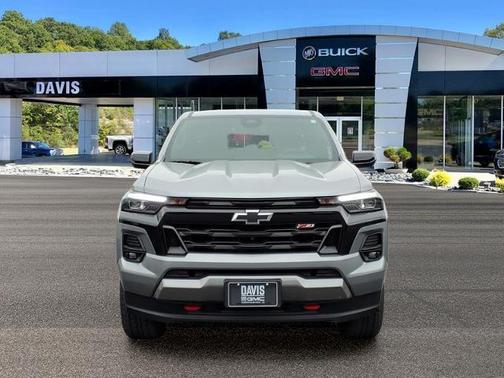 Sterling Gray Metallic 2023 Chevrolet Colorado Z71
