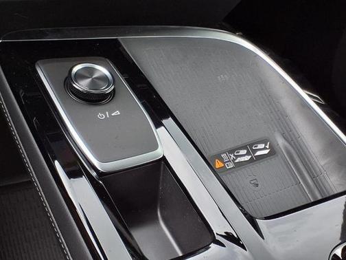 2025 Buick Enclave Preferred FWD