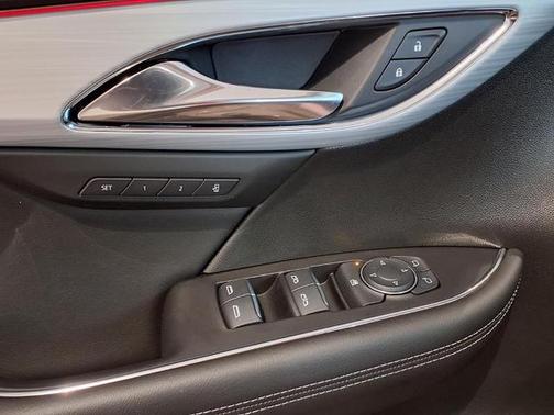 2025 Buick Envision Avenir AWD